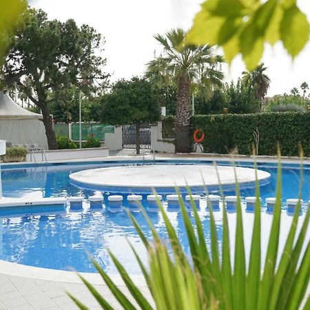 Bamblue Boutique Apartments Pineda de Mar Exterior foto